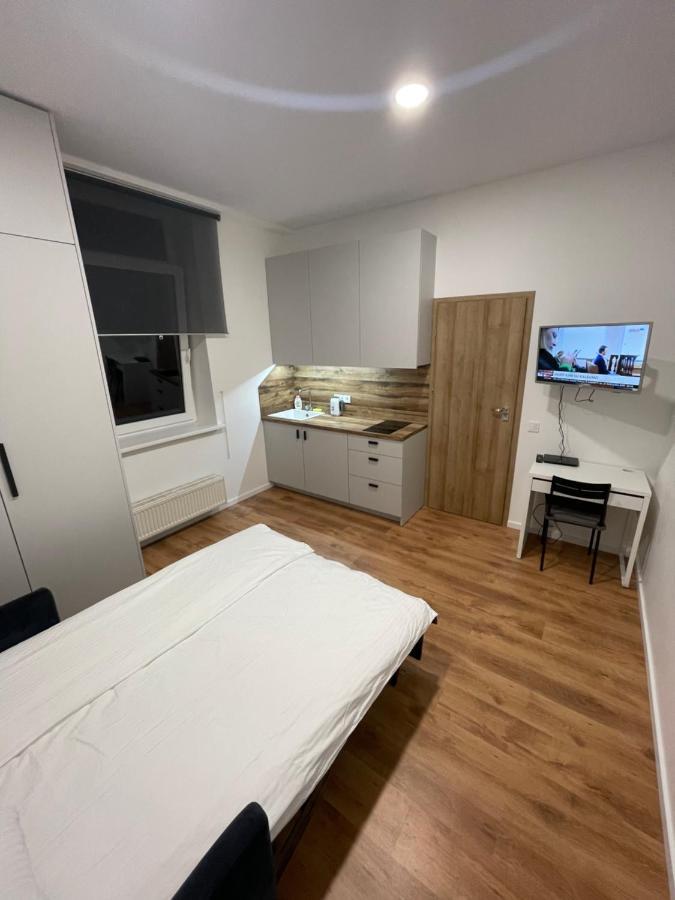 וילנה Airport Apartment 29 Self Check-In Free Parking מראה חיצוני תמונה